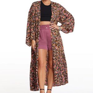 Jessica Simpson Leilani Kimono in Garden Escape